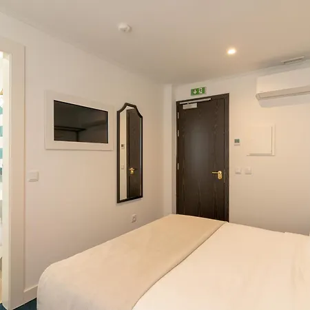 Westlight Lisboa Madalena Hotel Exterior photo